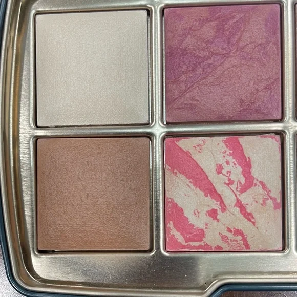 Hourglass jellyfish palette - Picture 3 of 6